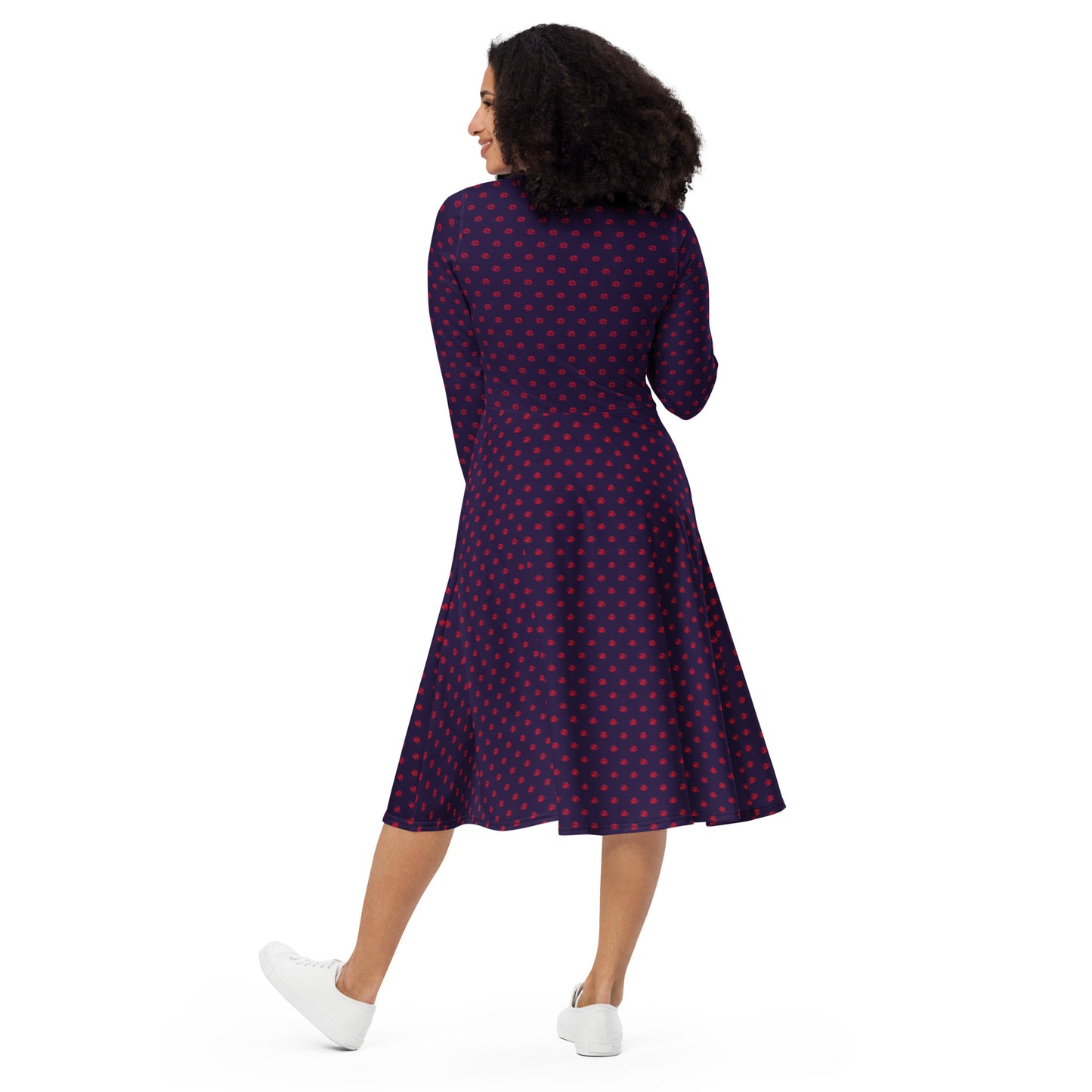 Kiss om mini dress with all-over long sleeves