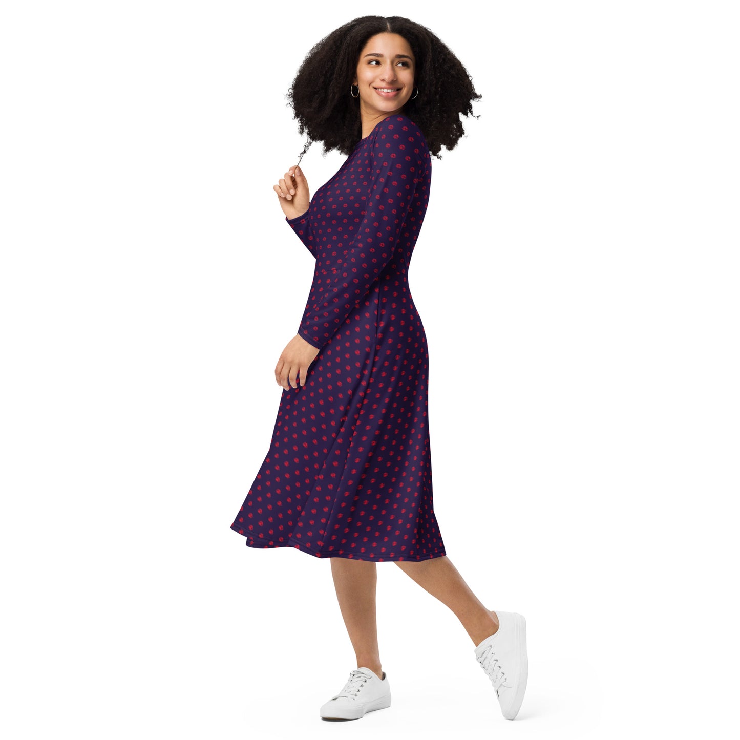 Kiss om mini dress with all-over long sleeves