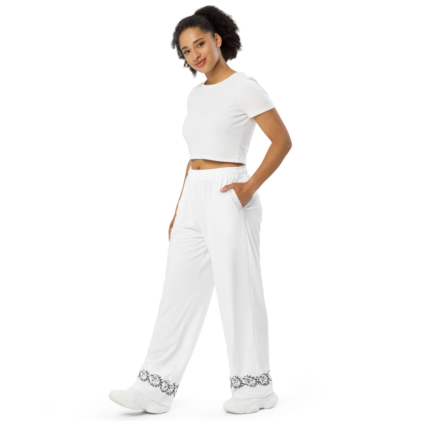 Pantalón ancho blanco con sol y luna