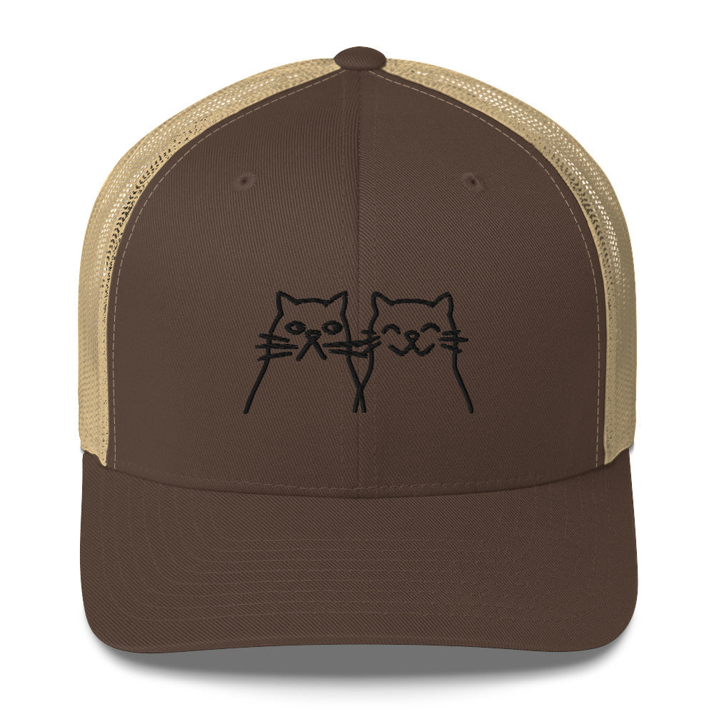 Gorra tipo trucker con el diseño de dos gatitos juntos
