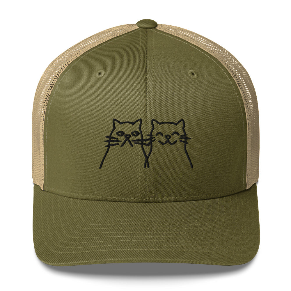 Gorra tipo trucker con el diseño de dos gatitos juntos