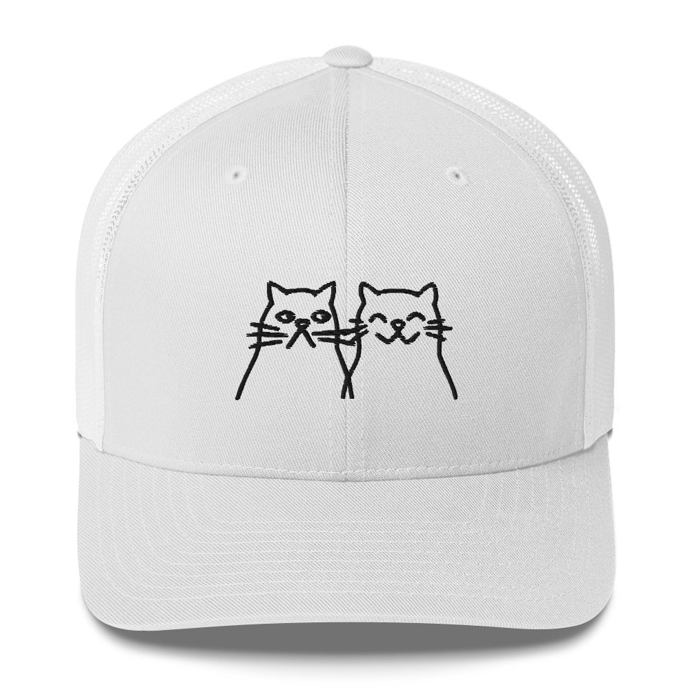 Gorra tipo trucker con el diseño de dos gatitos juntos