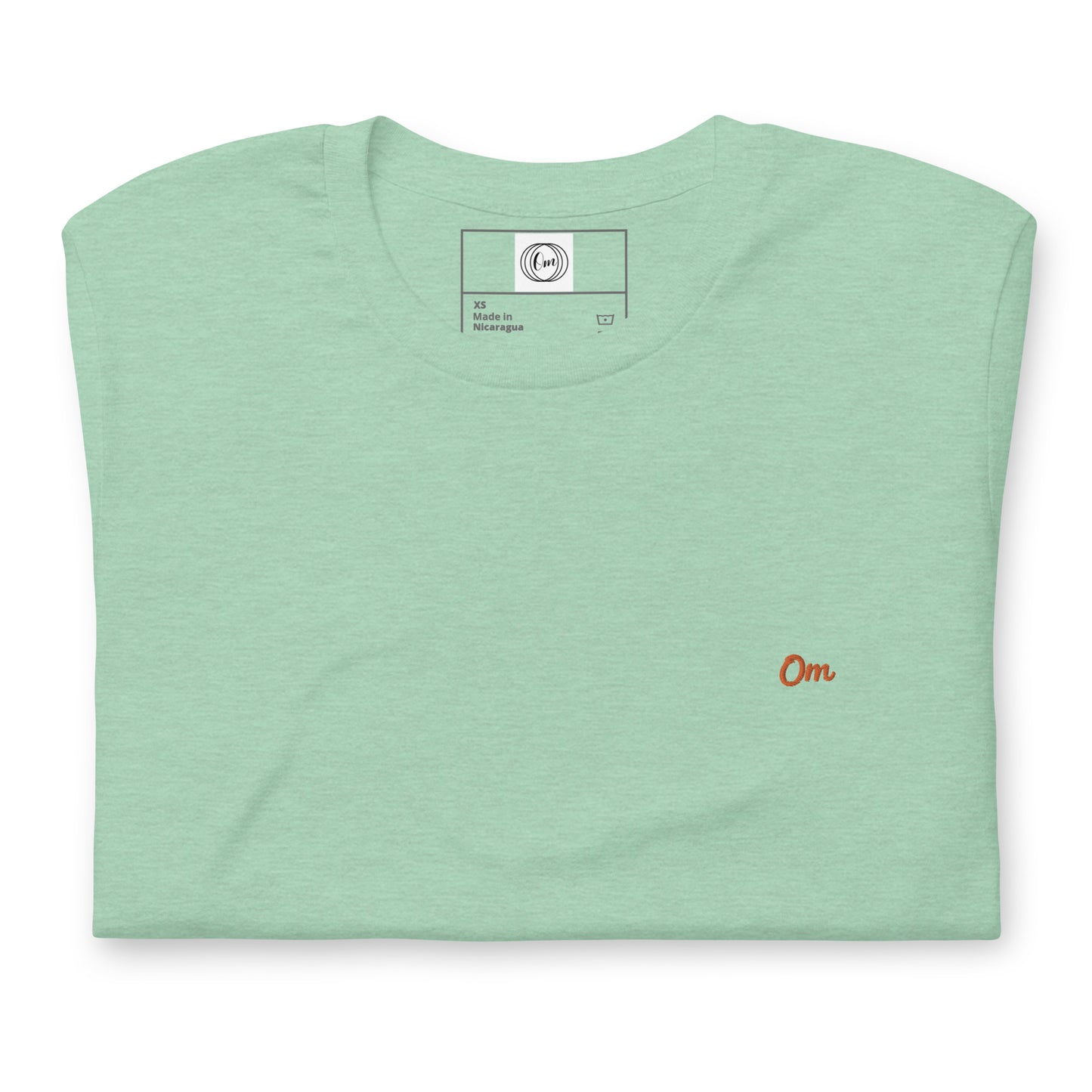 Om Esencial: Camiseta Premium con Diseño Sutil