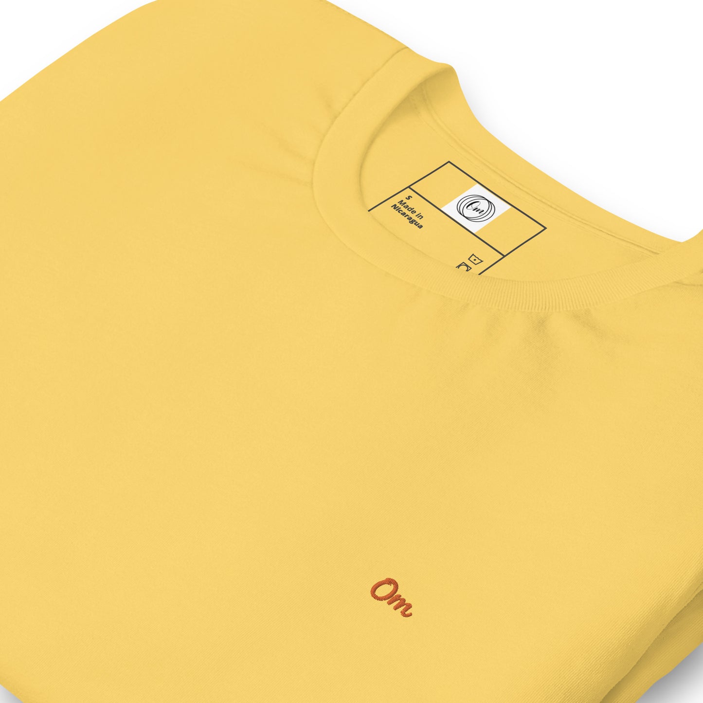 Om Esencial: Camiseta Premium con Diseño Sutil