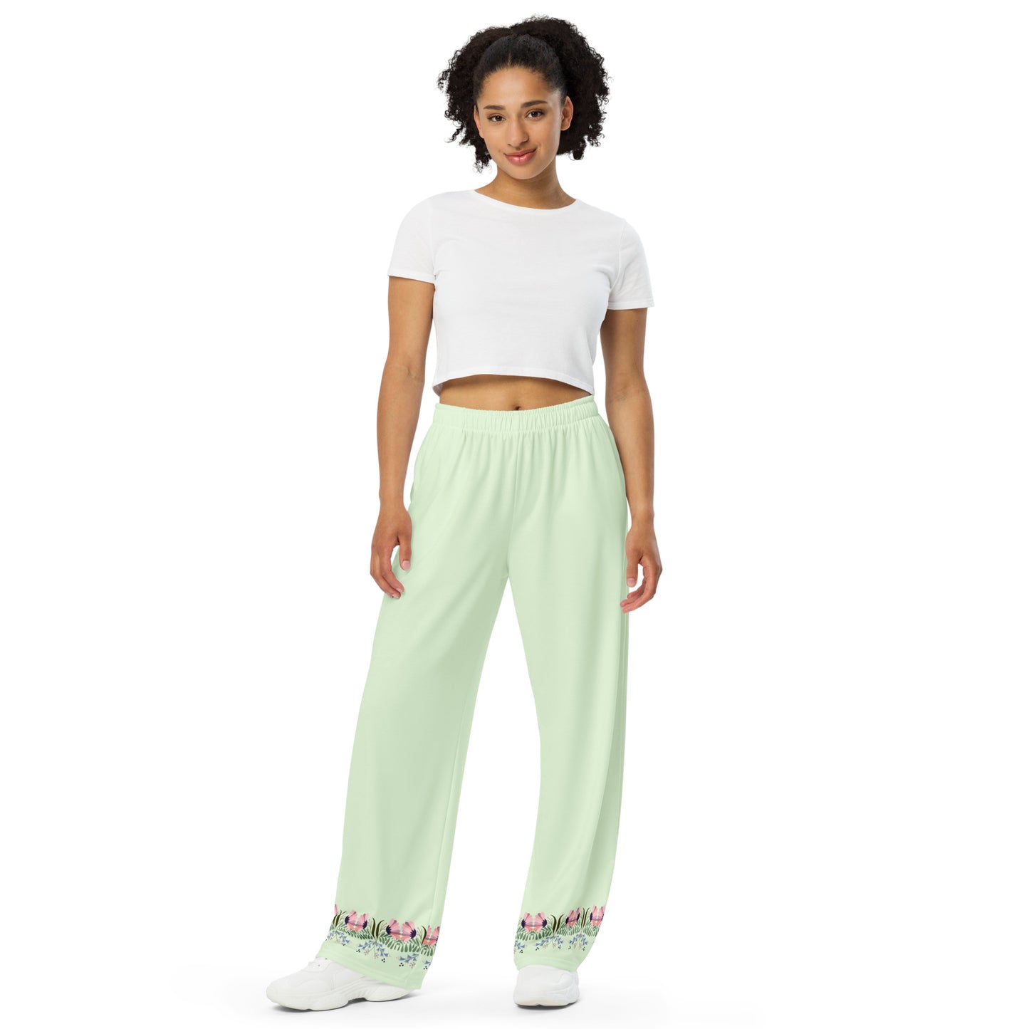 Green panche wide pants with flowers