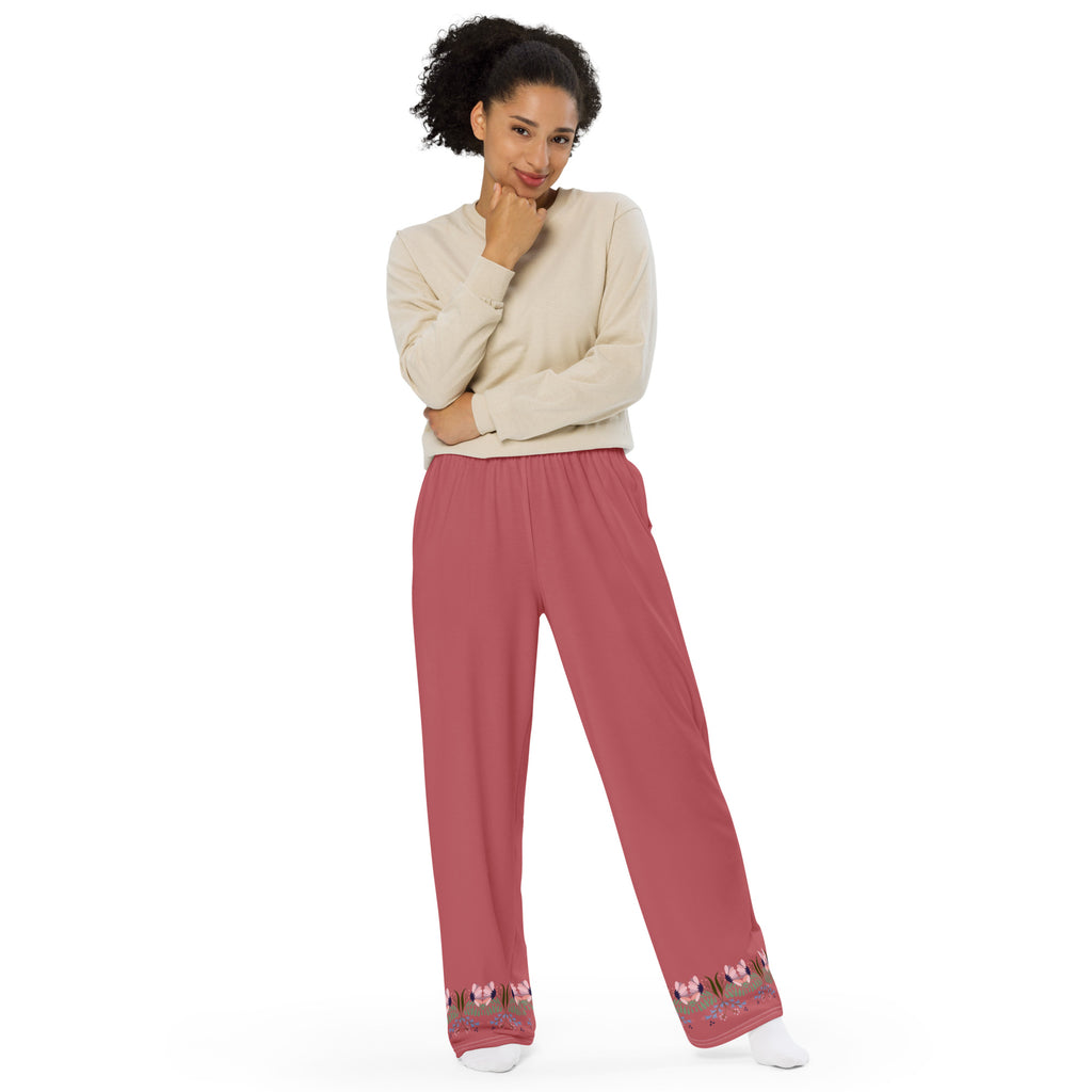 Wide crimson pants with flowers