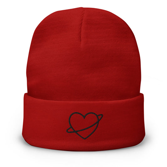 Embroidered hat with heart