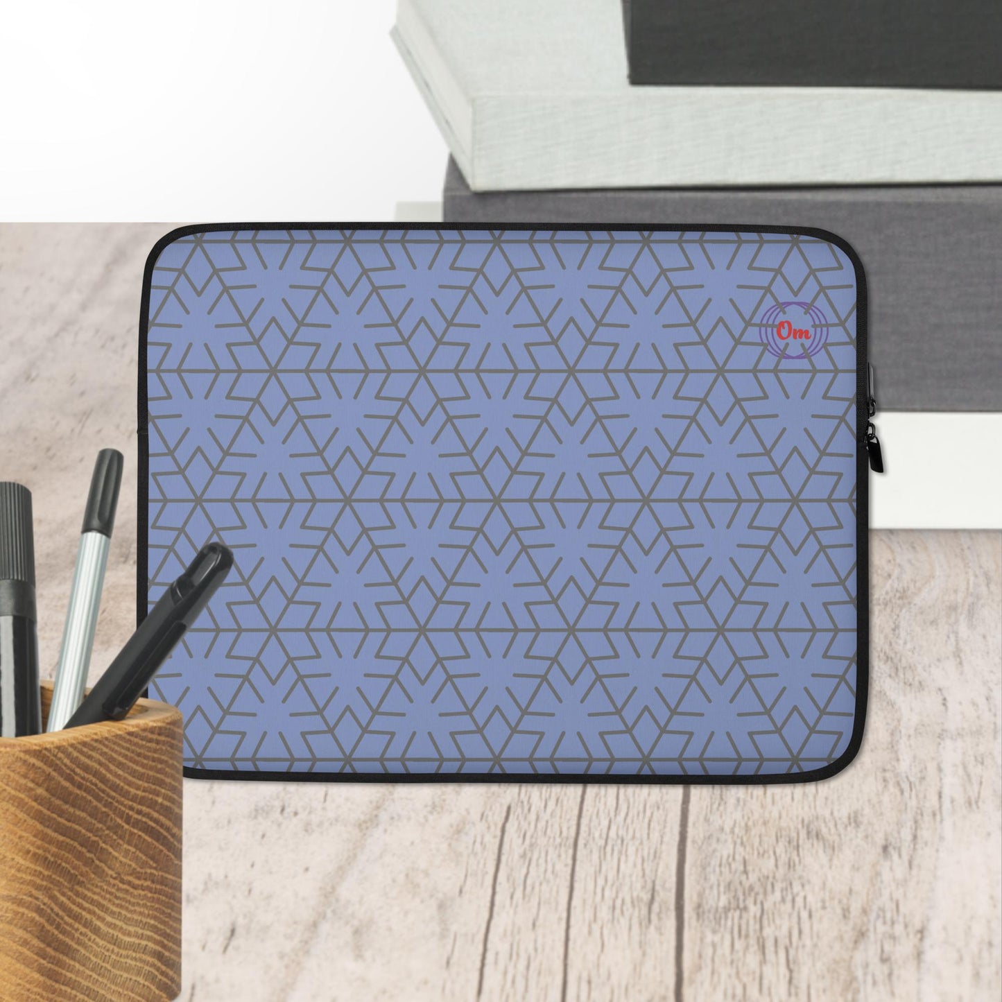 Laptop sleeve