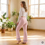 Leggings acampanados — Rosa Claro — imagen generada con IA a partir de la foto real del producto