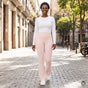 Leggings acampanados — Rosa Nube — imagen generada con IA a partir de la foto real del producto