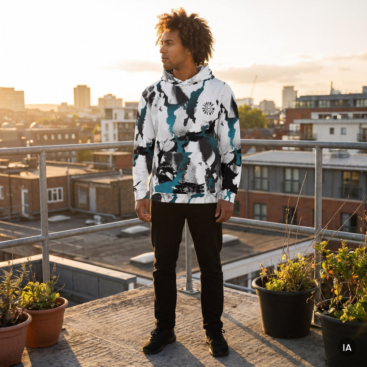 Sudadera con capucha Living Abstract — imagen generada con IA a partir de la foto real del producto