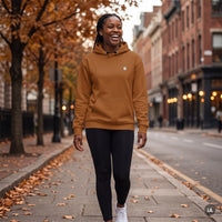 Sudadera con capucha Rich Gold con logo Om Domo · 95 % poliéster reciclado